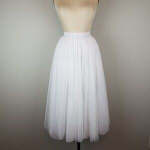 Vintage Style White Midi Length White Tulle Skirt Ladies size Small